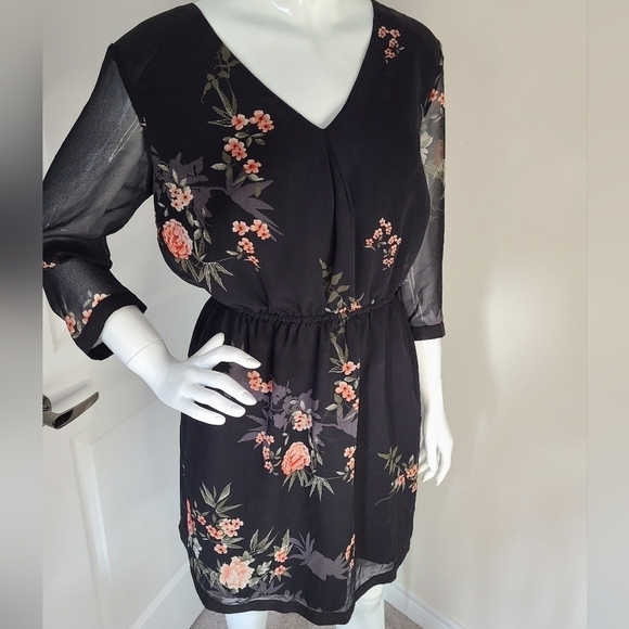 CHIC By Jacob Floral Mid Length Dress size Small - Picture 2 of 7